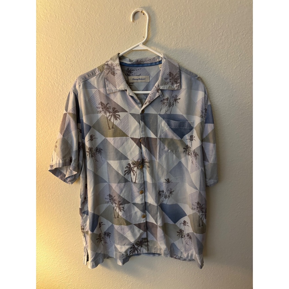 Tommy Bahama Mens Large Silk Geometric Palm Tree Camp Shirt Blue  
A1215